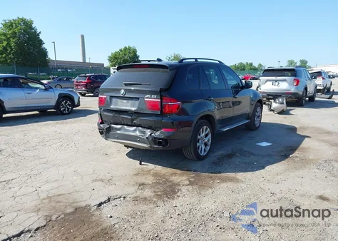 2012 BMW X5 xDrive35I/xDrive35I Premium/xDrive35I Sport Activity z USA, uszkodzony, nr VIN 5UXZV4C5XCL989143